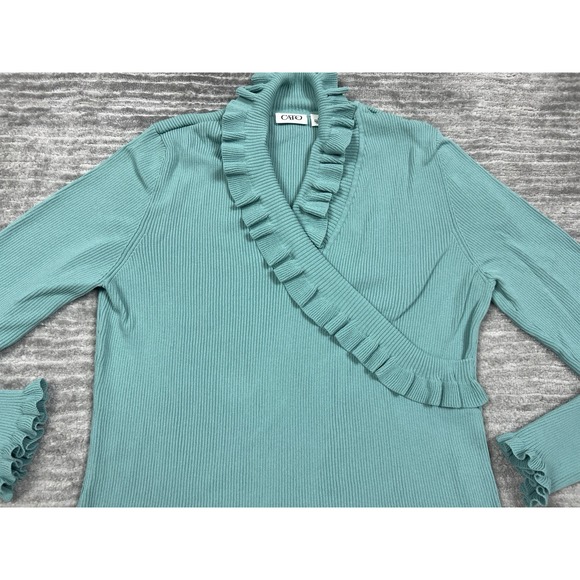 Cato Top Womens Large Green‎ Long Sleeve V-Neck Rayon Blend Ruffles - Picture 2 of 13